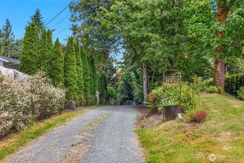 Property photo for 7609 137th Avenue SE, Snohomish photo 8