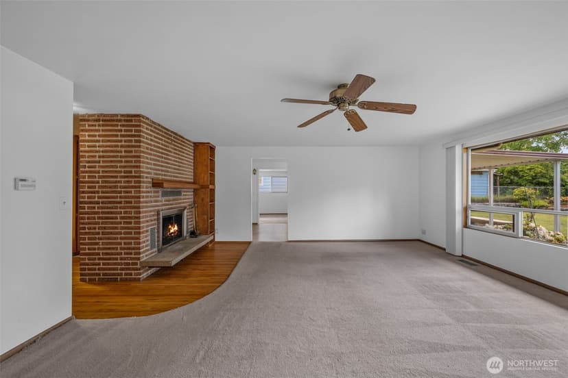 Property photo for 26845 15th Avenue S, Des Moines photo 8