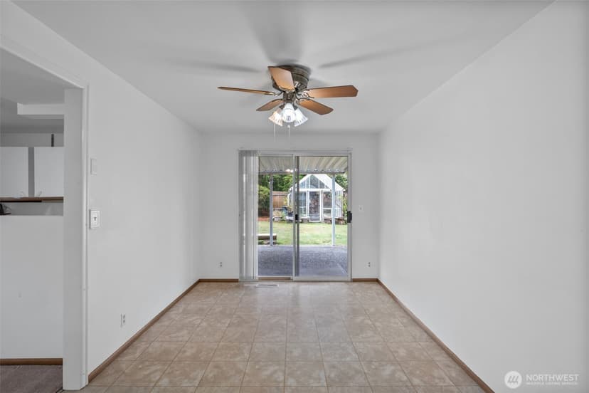 Property photo for 26845 15th Avenue S, Des Moines photo 34