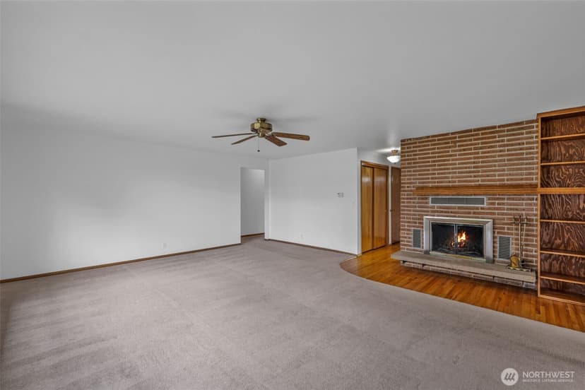 Property photo for 26845 15th Avenue S, Des Moines photo 5