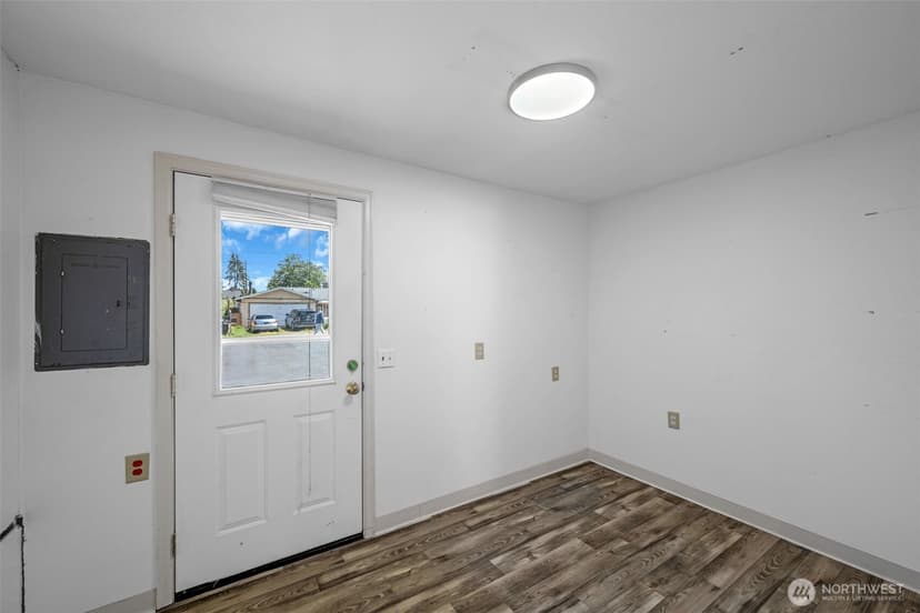Property photo for 26845 15th Avenue S, Des Moines photo 16