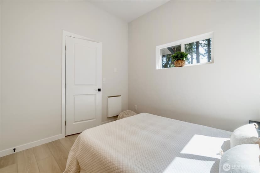 Property photo for 12531 25th Avenue NE #A, Seattle photo 14