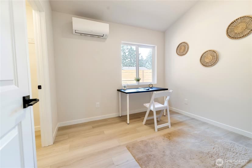 Property photo for 12531 25th Avenue NE #A, Seattle photo 16