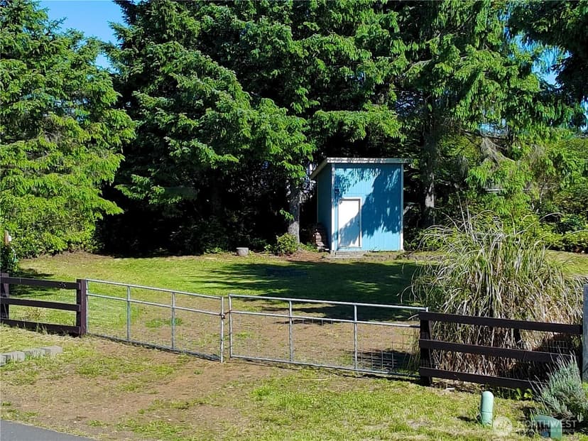 Property photo for 198 N Narwhal Loop NW, Ocean Shores photo 3