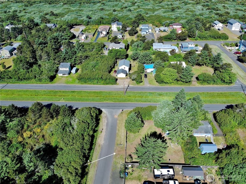 Property photo for 198 N Narwhal Loop NW, Ocean Shores photo 9