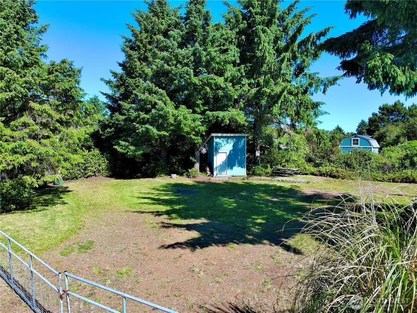 Property photo for 198 N Narwhal Loop NW, Ocean Shores photo 6
