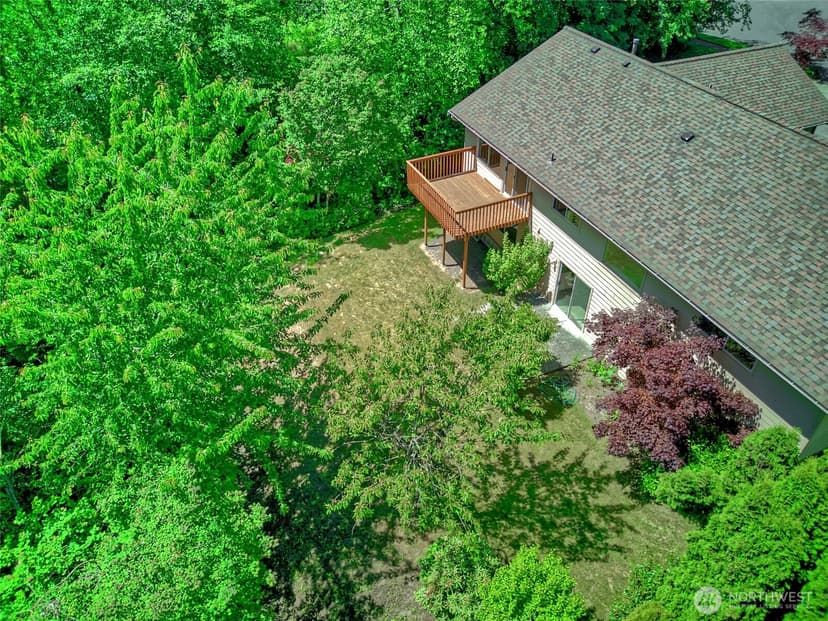 Property photo for 4026 205th Place SW, Lynnwood photo 32