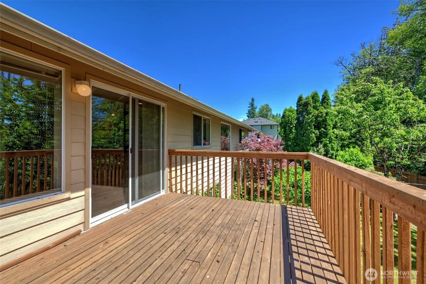 Property photo for 4026 205th Place SW, Lynnwood photo 13