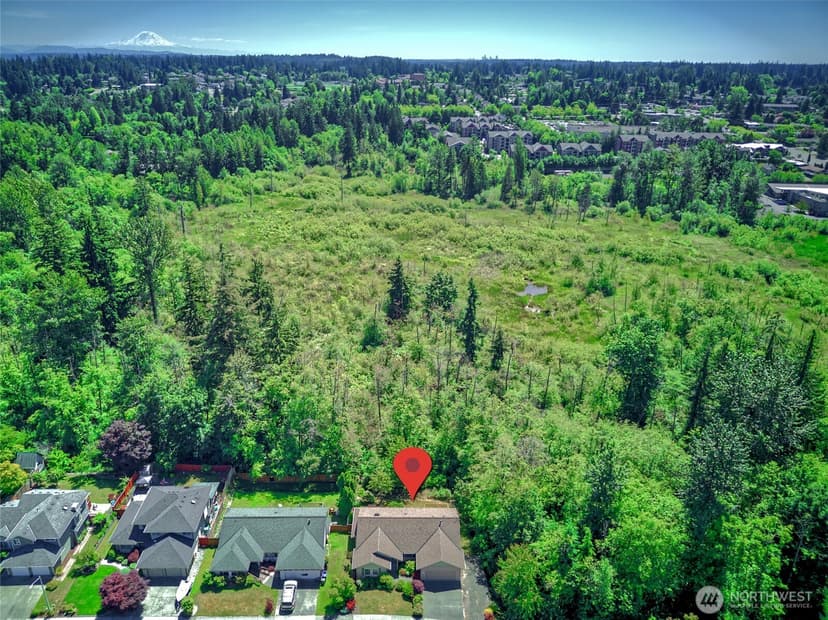 Property photo for 4026 205th Place SW, Lynnwood photo 38