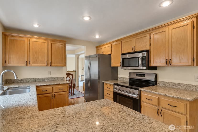 Property photo for 31621 117th Avenue SE, Auburn photo 11