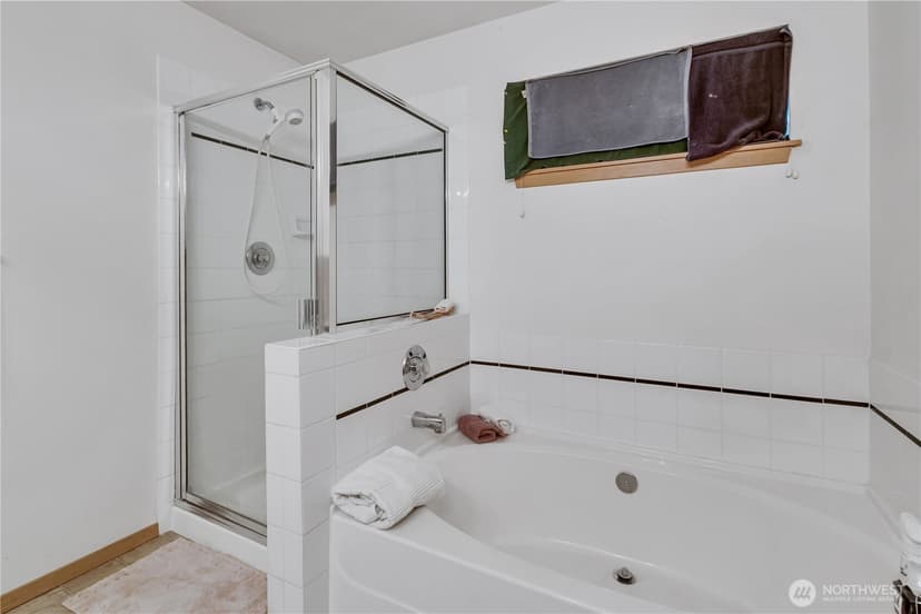 Property photo for 31621 117th Avenue SE, Auburn photo 21