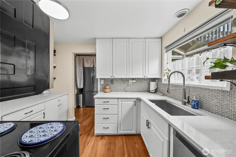Property photo for 10430 Gravelly Lake Drive SW #40, Lakewood photo 8