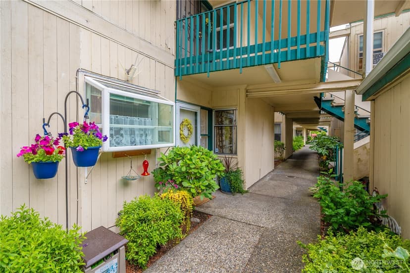 Property photo for 10430 Gravelly Lake Drive SW #40, Lakewood photo 33