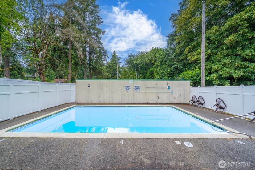 Property photo for 10430 Gravelly Lake Drive SW #40, Lakewood photo 3