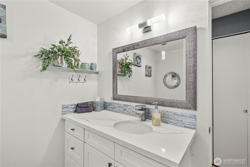 Property photo for 10430 Gravelly Lake Drive SW #40, Lakewood photo 20