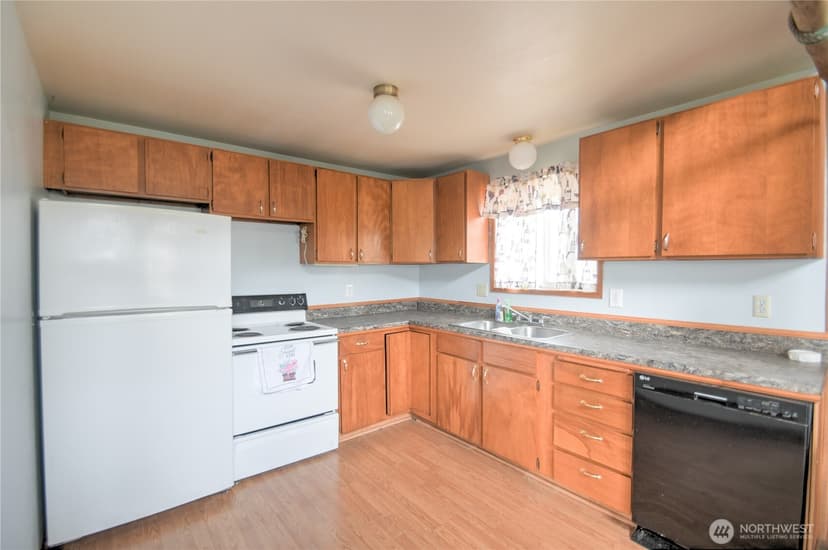 Property photo for 1205 Fairwood Drive SW, Ocean Shores photo 9