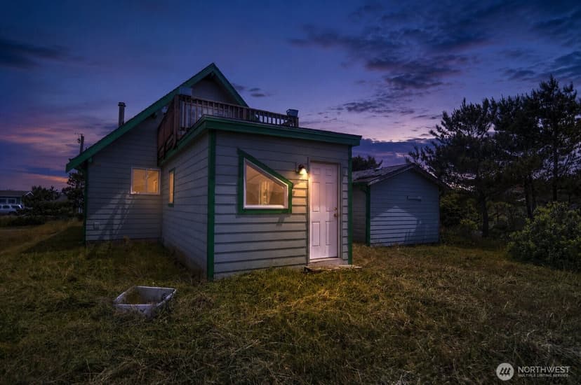 Property photo for 1205 Fairwood Drive SW, Ocean Shores photo 34