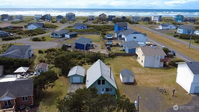 Property photo for 1205 Fairwood Drive SW, Ocean Shores photo 32