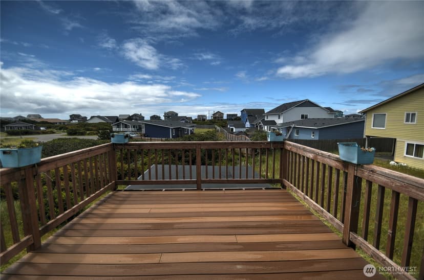 Property photo for 1205 Fairwood Drive SW, Ocean Shores photo 20