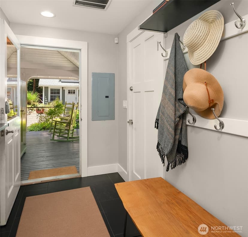 Property photo for 21206 Tramp Harbor Road SW, Vashon photo 20