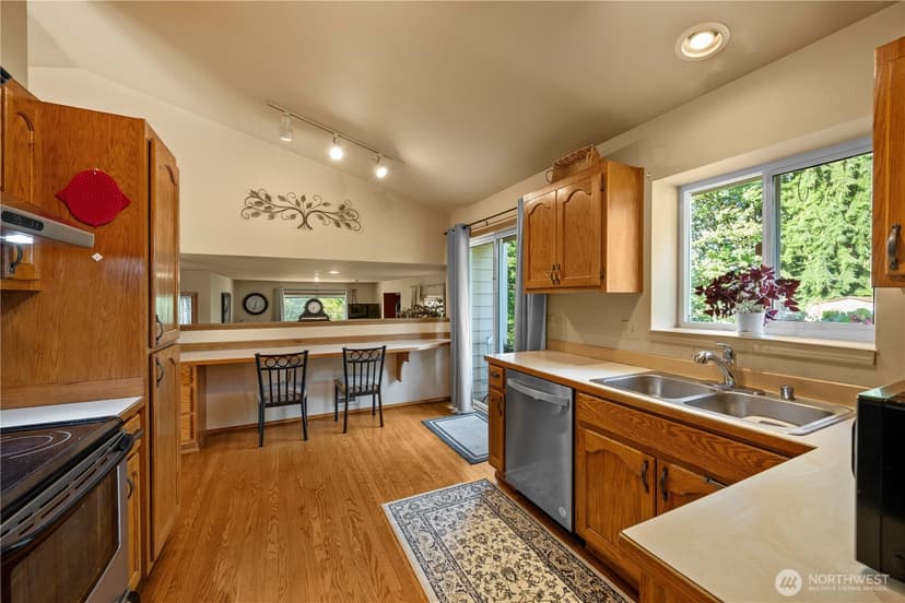 Property photo for 2711 148th Street SW, Lynnwood photo 12