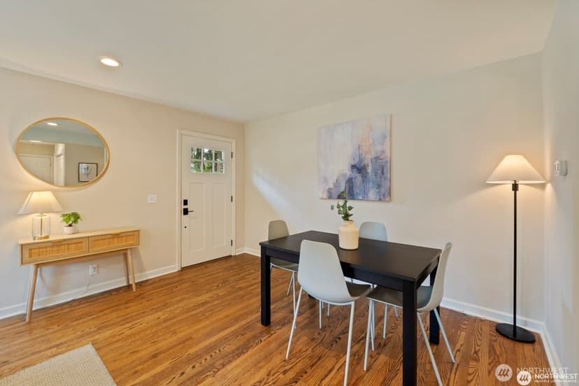Property photo for 111 NW 140th Street, Seattle photo 10