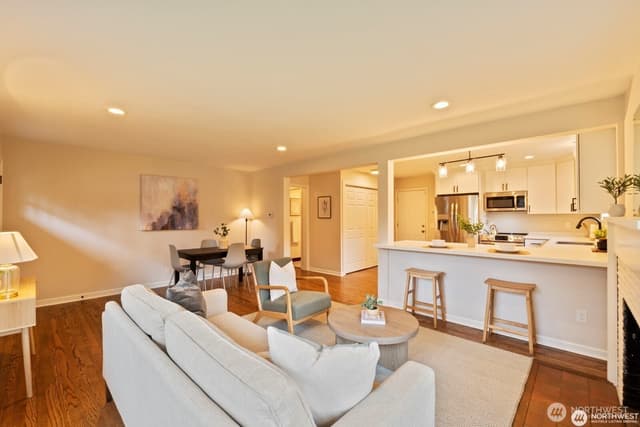 Property photo for 111 NW 140th Street, Seattle photo 5