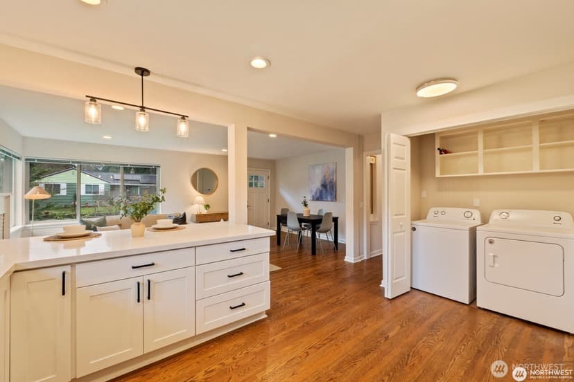 Property photo for 111 NW 140th Street, Seattle photo 15