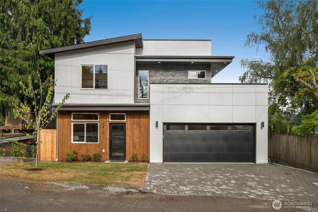 Property photo for 4413 50th Avenue SW, Seattle photo 3