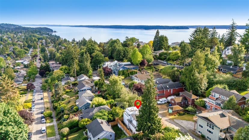 Property photo for 4413 50th Avenue SW, Seattle photo 36