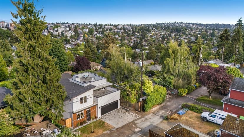 Property photo for 4413 50th Avenue SW, Seattle photo 34