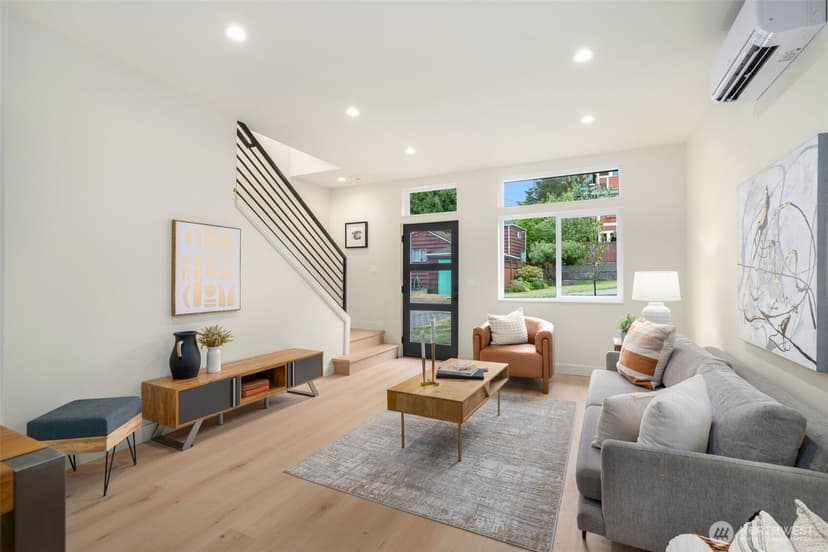 Property photo for 4413 50th Avenue SW, Seattle photo 5