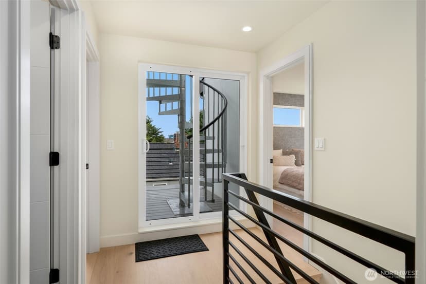 Property photo for 4413 50th Avenue SW, Seattle photo 13