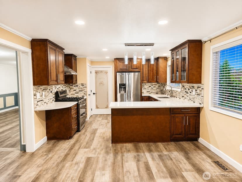 Property photo for 1918 109th Avenue Ct E, Edgewood photo 20