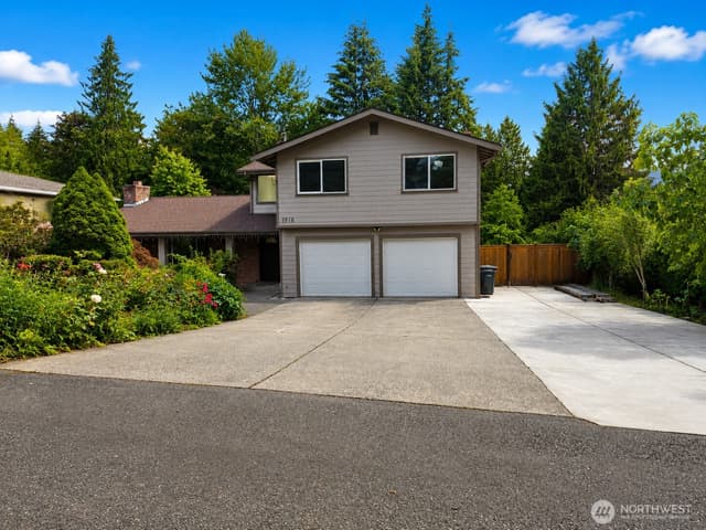Property photo for 1918 109th Avenue Ct E, Edgewood photo 3