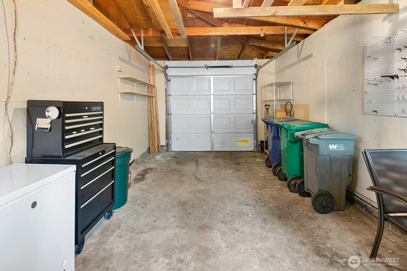 Property photo for 4231 188th Place SW, Lynnwood photo 22