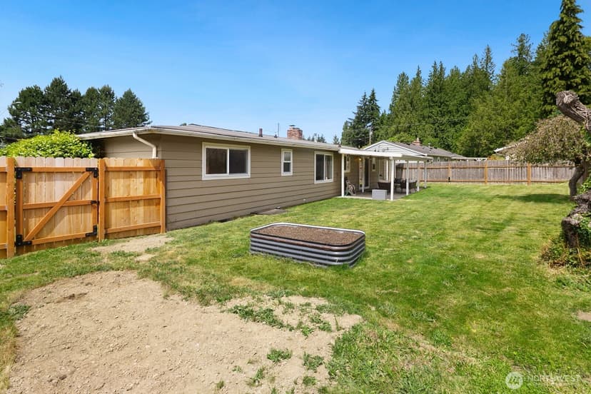 Property photo for 4231 188th Place SW, Lynnwood photo 21