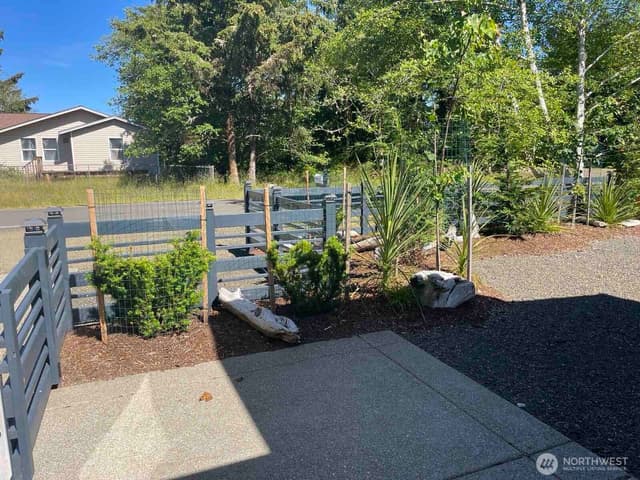 Property photo for 361 Duck Lake Drive SE, Ocean Shores photo 3