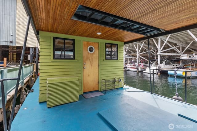 Property photo for 2706 Westlake Avenue N #99C, Seattle photo 2