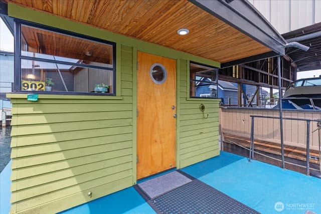 Property photo for 2706 Westlake Avenue N #99C, Seattle photo 4