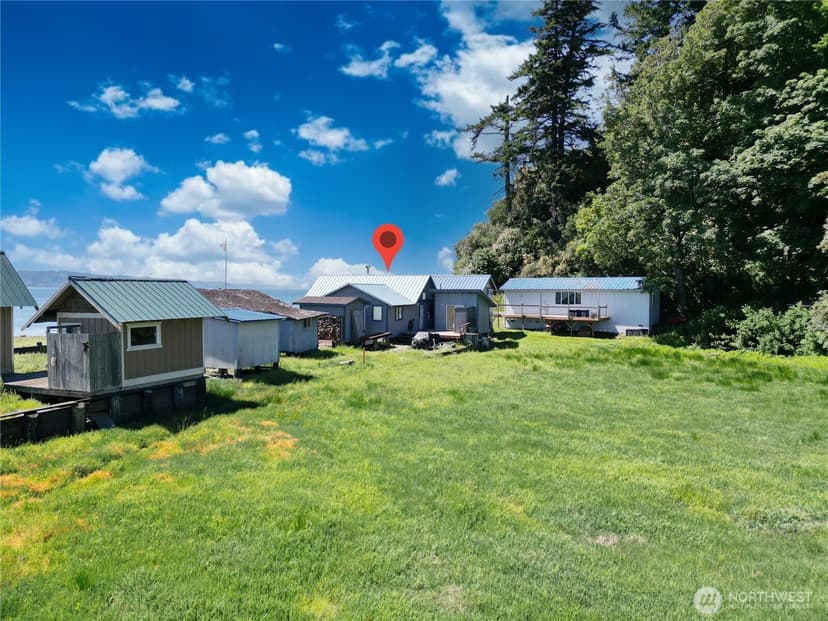Property photo for 2 S Pilchuck Ave, Hat Island photo 34