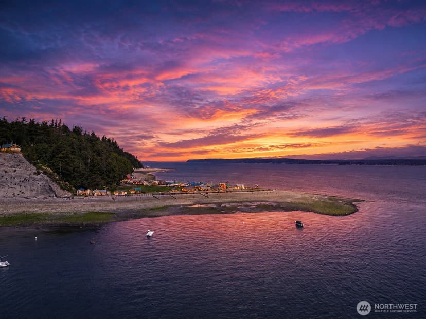 Property photo for 2 S Pilchuck Ave, Hat Island photo 35
