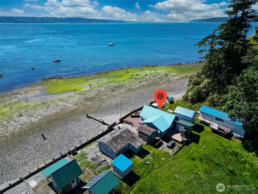 Property photo for 2 S Pilchuck Ave, Hat Island photo 33