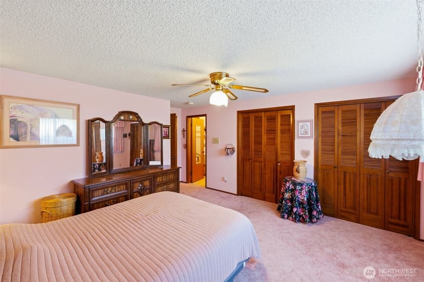 Property photo for 1874 Lenore Drive, Tacoma photo 14