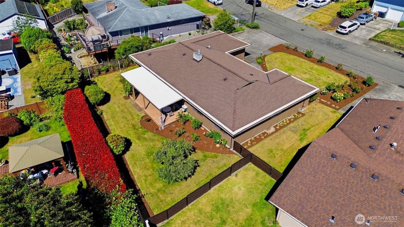 Property photo for 1874 Lenore Drive, Tacoma photo 2