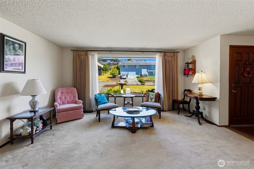 Property photo for 1874 Lenore Drive, Tacoma photo 5