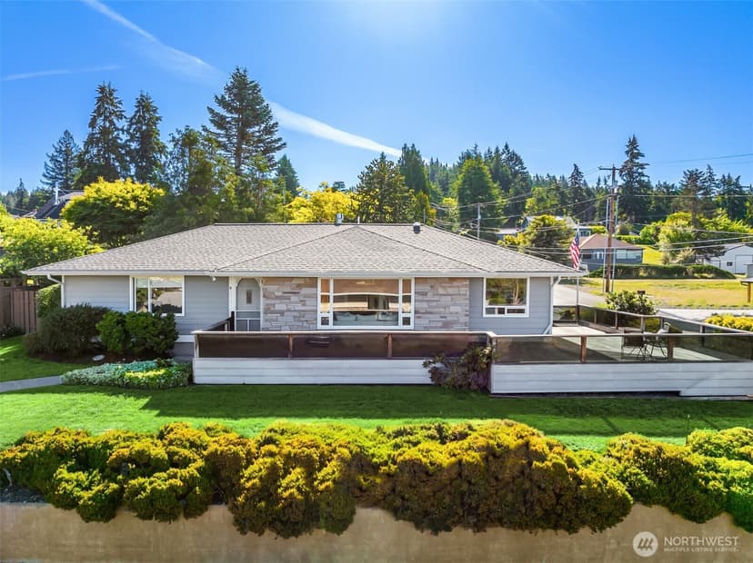 Property photo for 18420 Torgeson Avenue NE, Poulsbo photo 2
