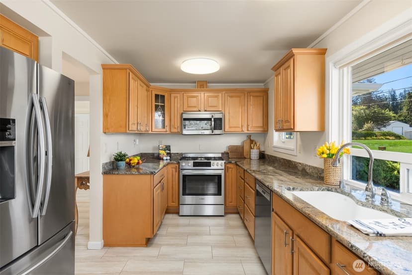 Property photo for 18420 Torgeson Avenue NE, Poulsbo photo 15