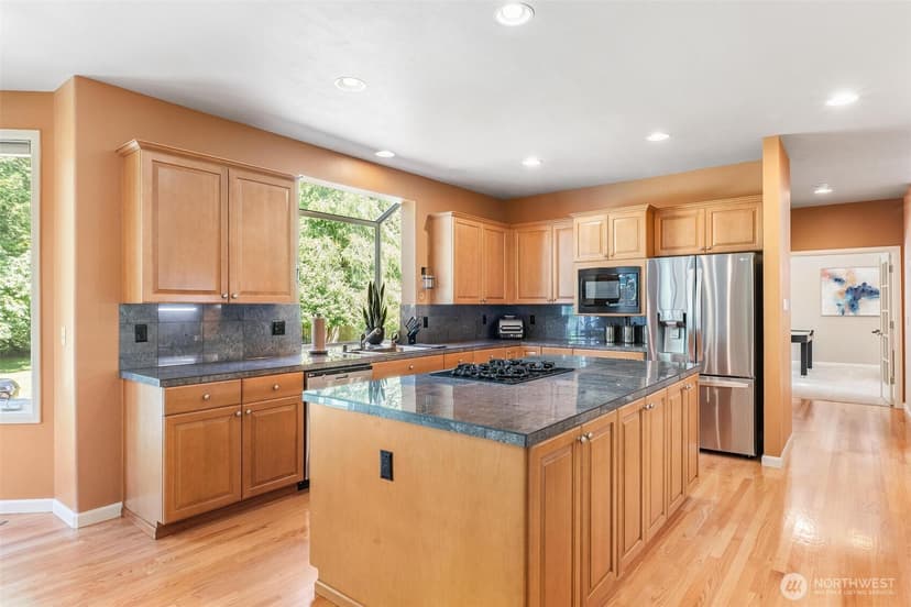 Property photo for 26810 SE 9th Way, Sammamish photo 16