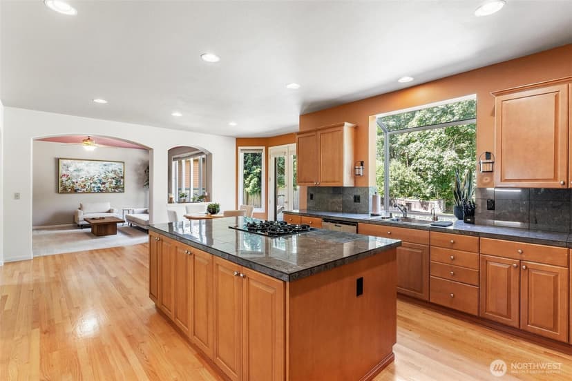 Property photo for 26810 SE 9th Way, Sammamish photo 19